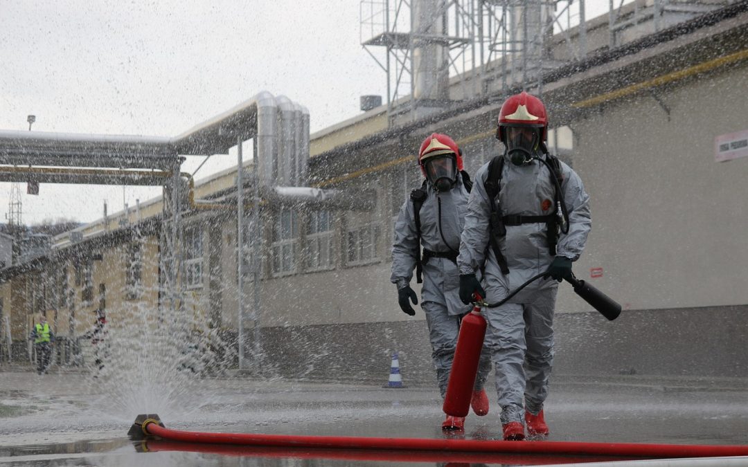 Pembersihan Drainase di Gudang